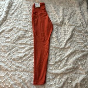 Old Navy active high rise elevate leggings